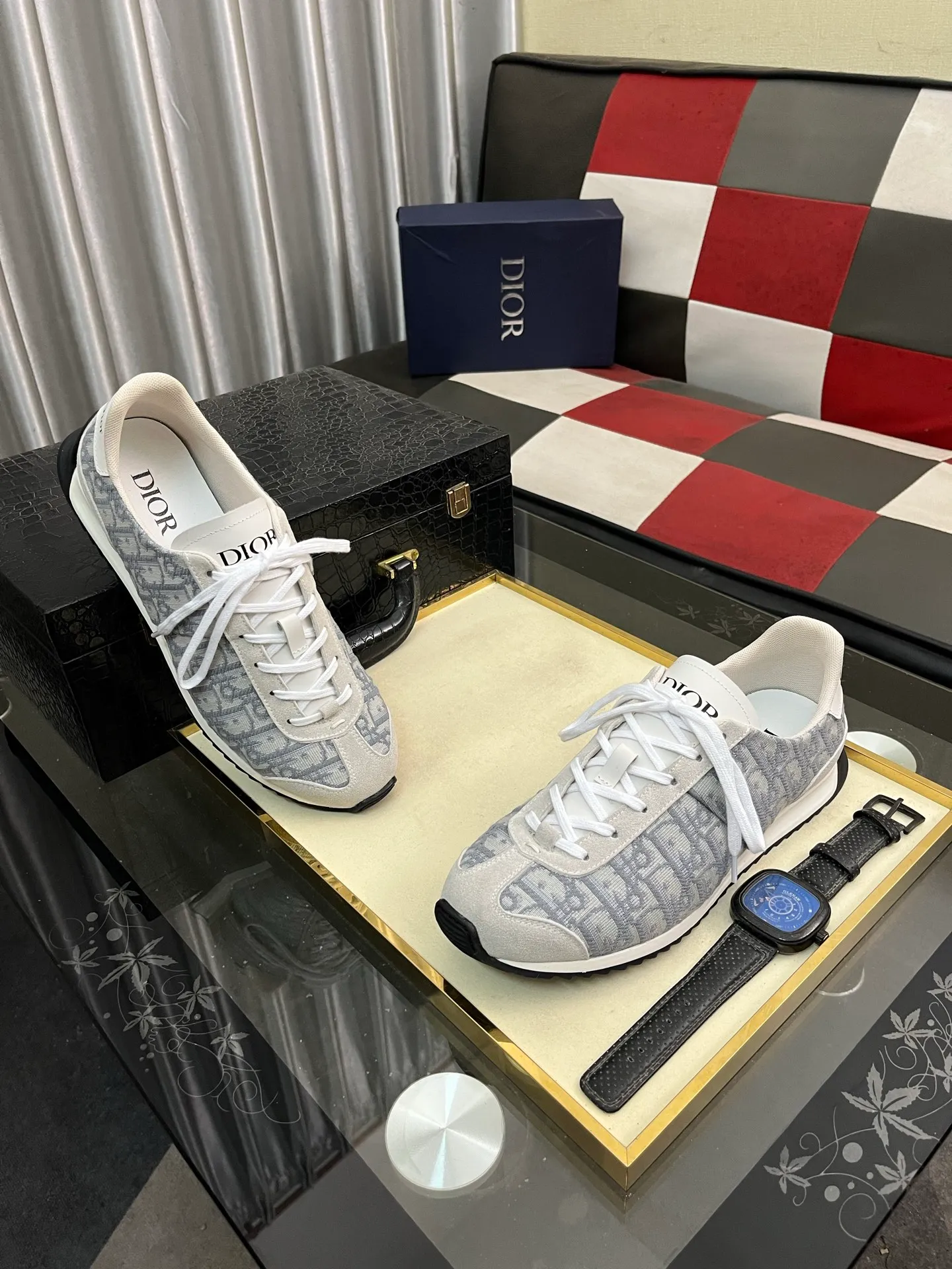 Men's shoes 💰420⌚️⌚️[Dior] Dior couple's style, new casual style launched in Hong Kong counters. Official website 1:1 production. Original Italian materials. Designed by European and American masters. Perfect shape to create counter quality. Solid color rubber wear-resistant outsole and classic dazzling head! Super versatile and very comfortable. High-end without losing taste, fashionable and novel! ! Absolute focus! Code number: 36-448️⃣Colors available